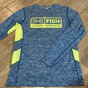 Preowned Under Armour fishing shirt size small